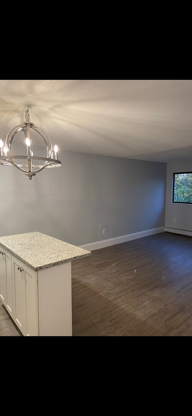 10 Spring St in Taunton, MA - Building Photo - Building Photo