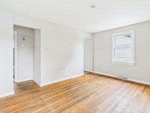 4707 Castlewood Rd in Richmond, VA - Building Photo - Building Photo
