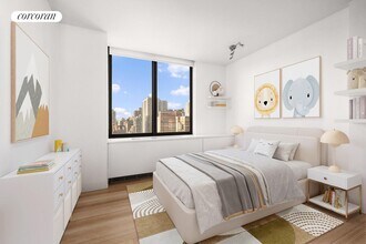 300 E 85th St in New York, NY - Building Photo - Building Photo