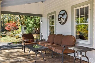 114 Chase Rd in Shokan, NY - Building Photo - Building Photo