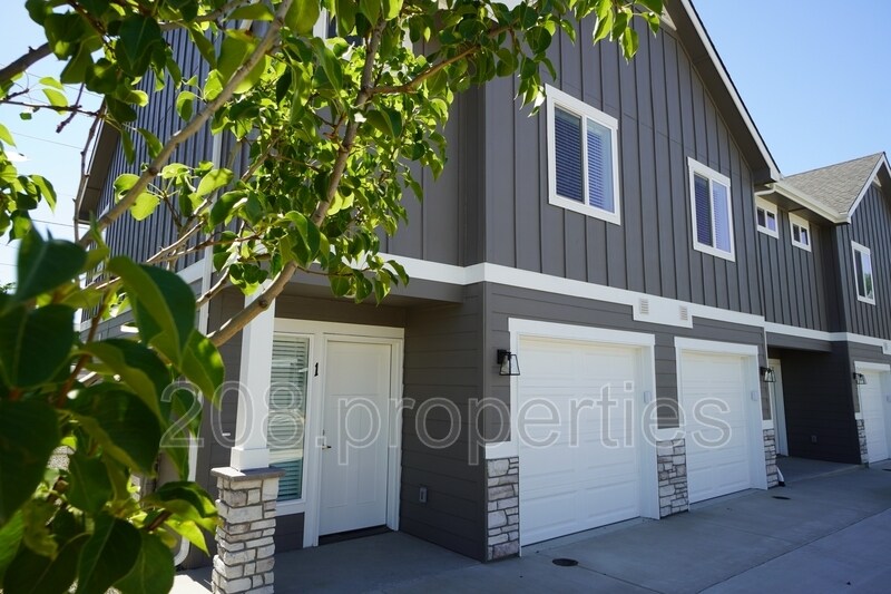 431 2nd Ave N in Nampa, ID - Building Photo