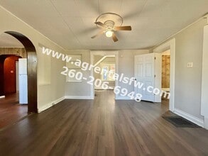 2919 S Harrison St in Fort Wayne, IN - Building Photo - Building Photo