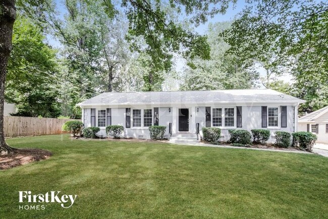 property at 2822 Rutherford Dr