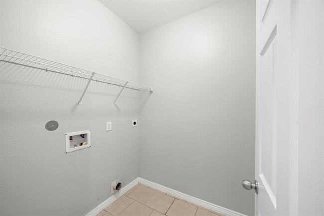 property at 4016 Candle Cove Ct