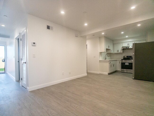 38 Miriam St in Daly City, CA - Building Photo - Building Photo