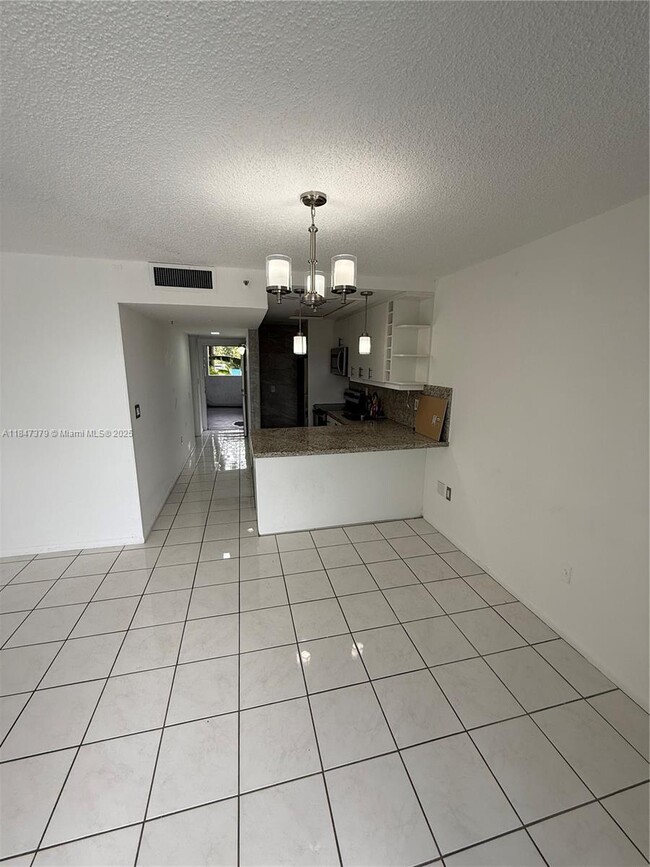 1700 NW N River Dr in Miami, FL - Building Photo - Building Photo