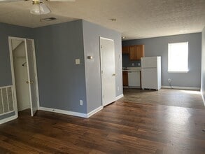 15 E Wilson St in Villa Rica, GA - Building Photo - Building Photo
