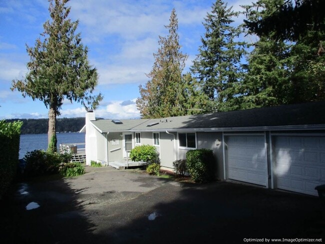 10706 82nd Ave Ct NW in Gig Harbor, WA - Building Photo - Building Photo