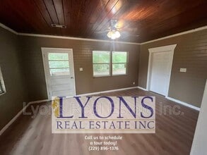 904 W 5th St in Adel, GA - Building Photo - Building Photo