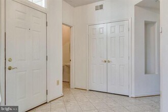 7021 Haycock Rd in Falls Church, VA - Building Photo - Building Photo