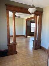 5613 W Lloyd St, Unit 5615 - Upper in Milwaukee, WI - Building Photo - Building Photo