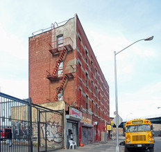 992 Jefferson Ave in Brooklyn, NY - Building Photo - Building Photo