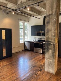 4411 Dallas St photo'