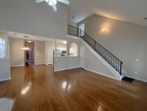 1342 Island Pl E in Memphis, TN - Building Photo - Building Photo