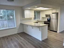 1815 SE Blairmont Dr in Vancouver, WA - Building Photo