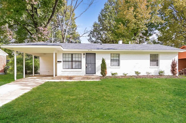 property at 1776 Tahiti Ln
