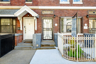 237 Brooklyn Ave in Brooklyn, NY - Building Photo - Building Photo