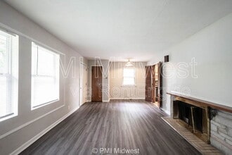 2121 Euclid Dr in Anderson, IN - Building Photo - Building Photo