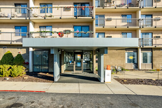 Gaylord Tower in Steubenville, OH - Building Photo - Building Photo