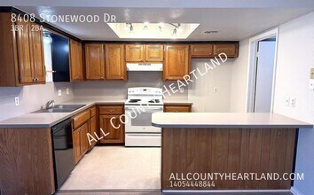 8408 Stonewood Dr in Oklahoma City, OK - Building Photo - Building Photo