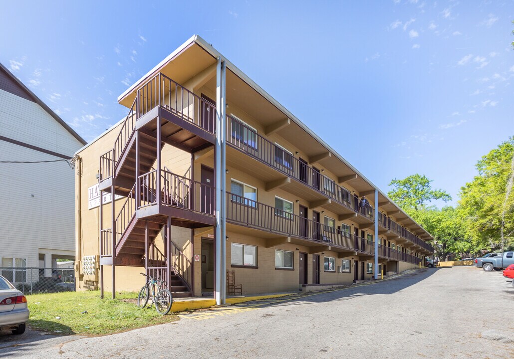 Urbana in Tallahassee, FL - Building Photo