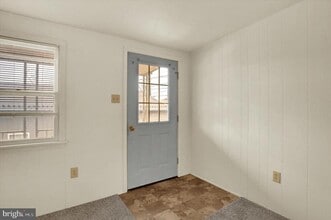 105 W Main St in Palmyra, PA - Building Photo - Building Photo