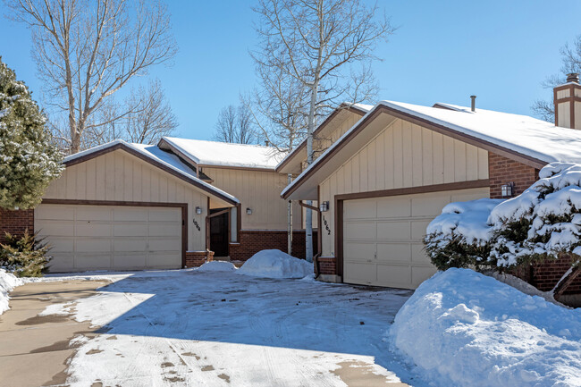 1060 Fairway Ct in Boulder, CO - Building Photo - Building Photo