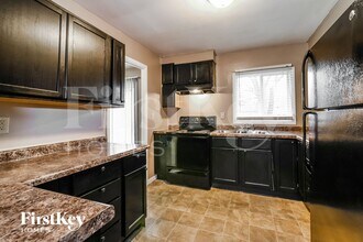 9124 Breen Ct in Indianapolis, IN - Foto de edificio - Building Photo