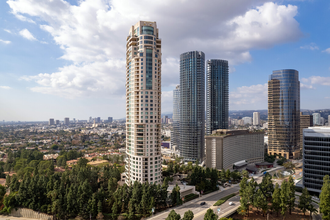 The Century in Los Angeles, CA - Building Photo