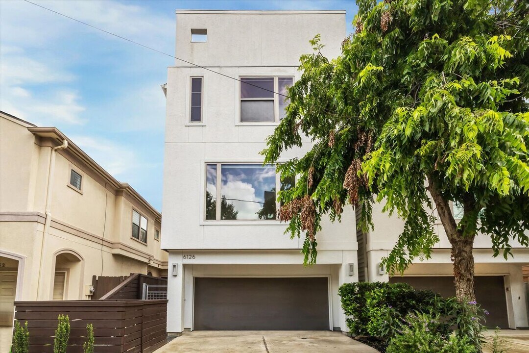 6126 Clyde St in Houston, TX - Building Photo