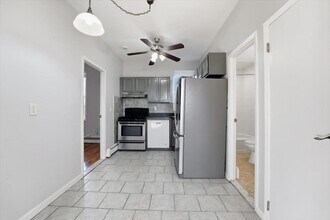 314 Paterson Plank Rd in Union City, NJ - Building Photo - Building Photo