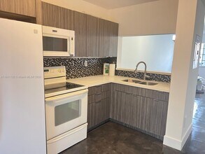 13120 SW 64th Terrace-Unit -1507 in Miami, FL - Building Photo - Building Photo