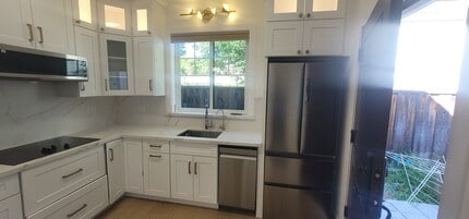 1217 Hester Ave in San Jose, CA - Building Photo - Building Photo