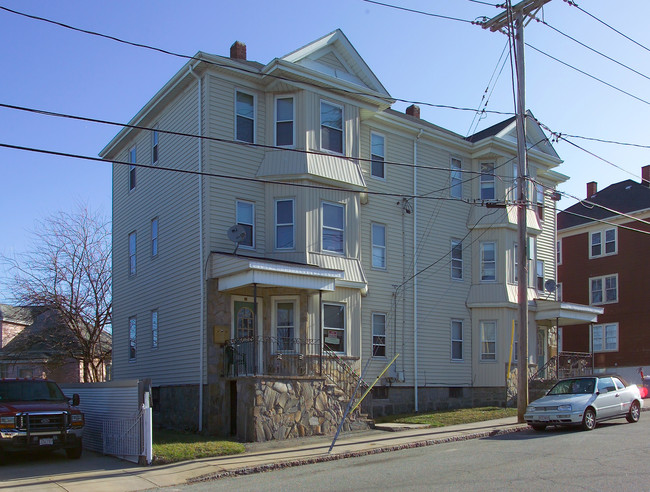 30-32 Globe St in Fall River, MA - Building Photo - Building Photo