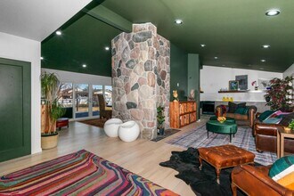 16615 Walcliff Dr in Clinton Township, MI - Building Photo - Building Photo