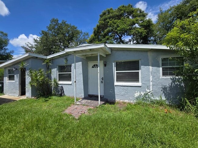 property at 1214 Dewey Ave