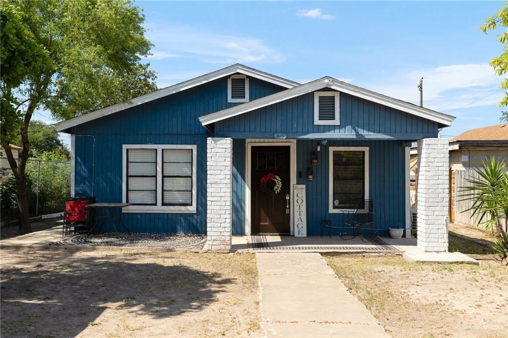 411 E 4th St in Rio Grande City, TX - Building Photo