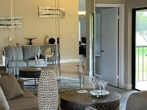 5899 Parkwalk Dr in Boynton Beach, FL - Foto de edificio - Building Photo