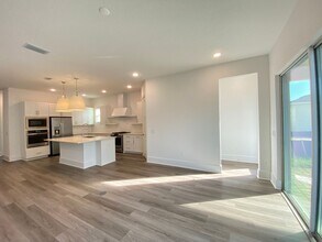 12668 Clear Sapphire Dr in Winter Garden, FL - Building Photo - Building Photo
