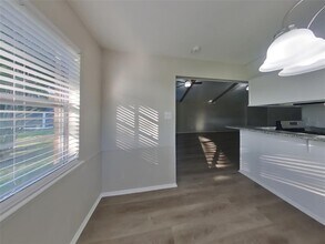 205 4th St in Crosby, TX - Building Photo - Building Photo