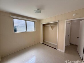528 Lauiki St in Honolulu, HI - Foto de edificio - Building Photo