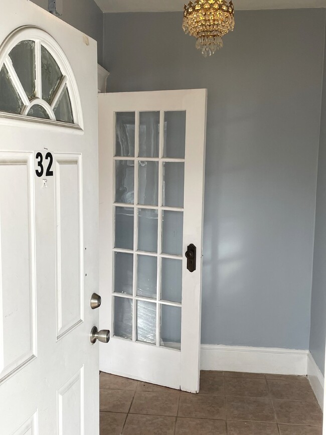 32 Loxwood St in Worcester, MA - Building Photo - Building Photo