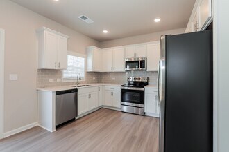3453 Sugarberry Dr in Gainesville, GA - Building Photo - Building Photo