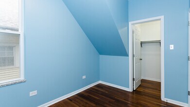 10630 S Ave M-Unit -3 in Chicago, IL - Building Photo - Building Photo