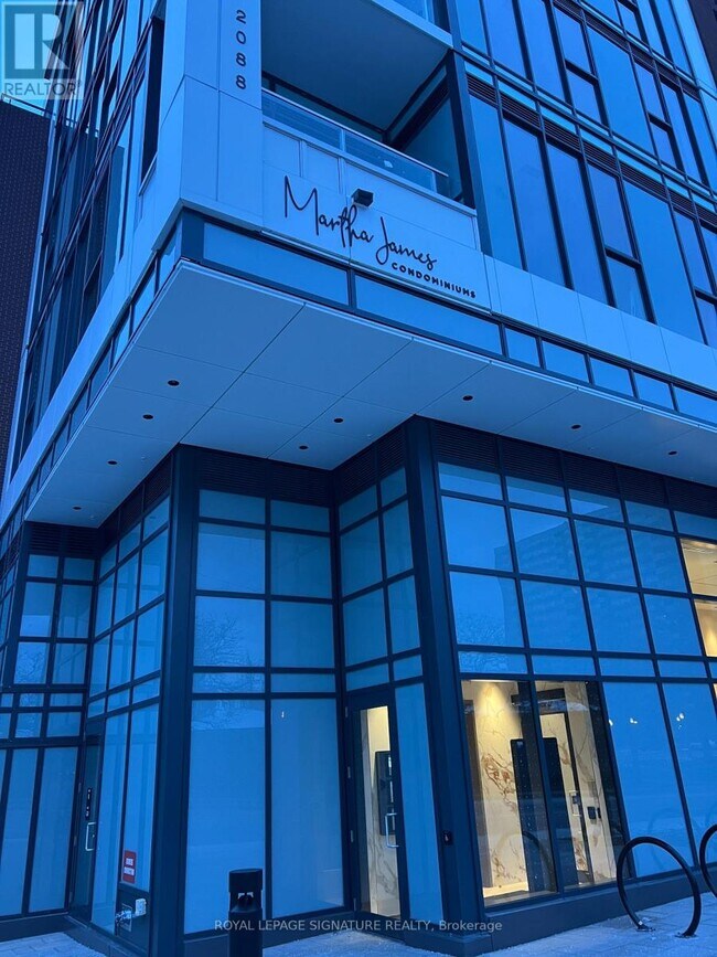 2088 James St in Burlington, ON - Building Photo - Building Photo