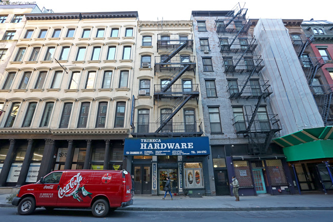 154 Chambers St in New York, NY - Building Photo - Building Photo