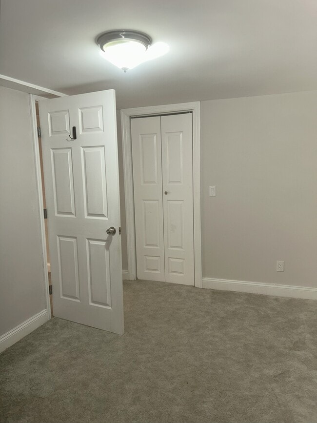 14 Mayfair Pl, Unit 14A Mayfair Place in Trumbull, CT - Building Photo - Building Photo