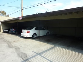 11820 Hart St in North Hollywood, CA - Building Photo - Building Photo