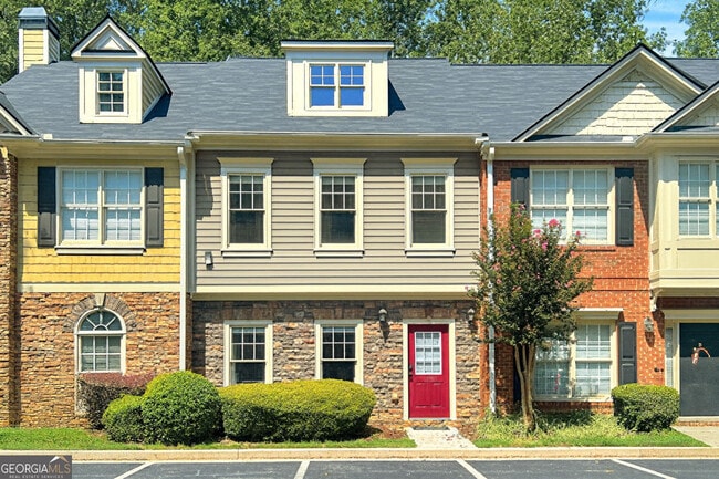 1232 Harris Commons Pl