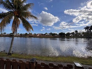 13528 SW 9th Ln in Miami, FL - Building Photo - Building Photo